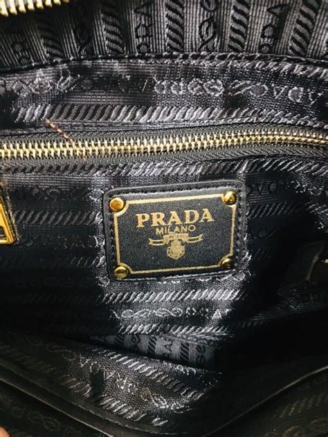 prada lampo zipper|Prada bag inside.